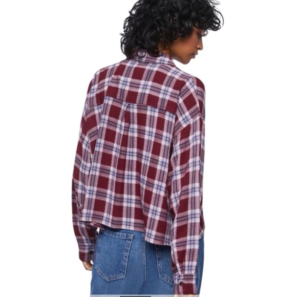 EUC Forever 21 Plaid Button Front Shirt - Picture 4 of 12